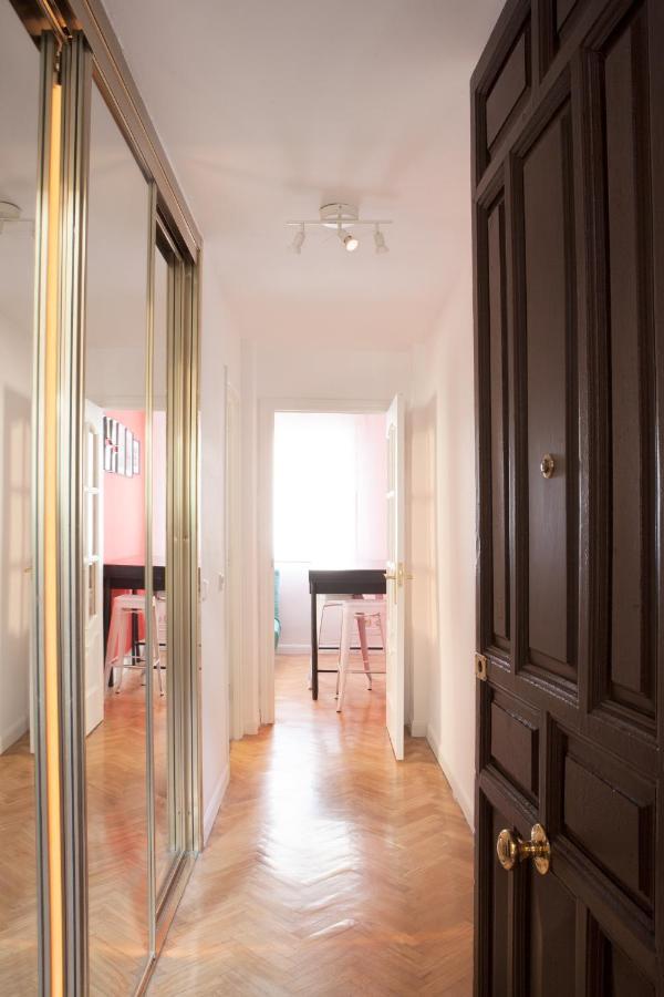 Gran Via Central Lovely Private Apt In The Heart Of Chueca Apartment Madrid Bagian luar foto
