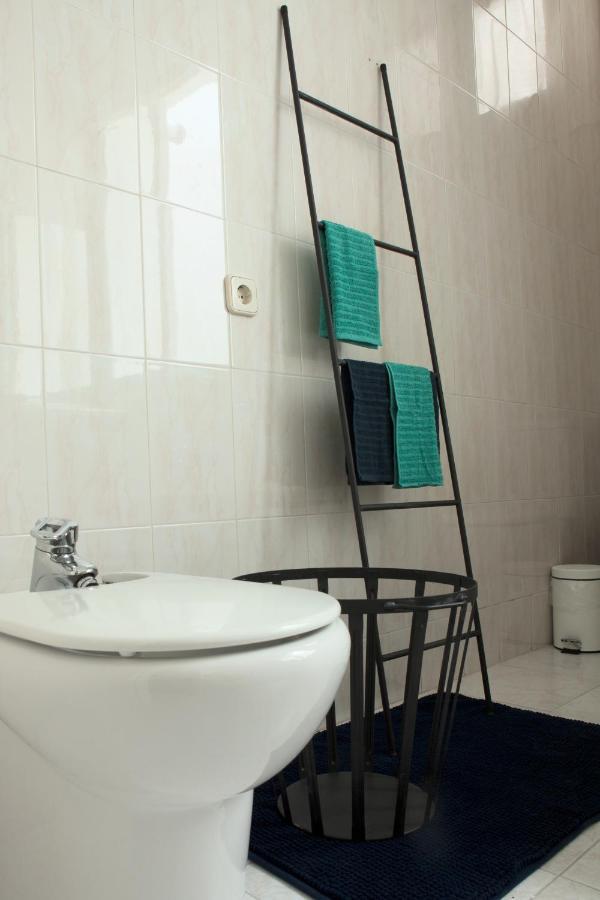 Gran Via Central Lovely Private Apt In The Heart Of Chueca Apartment Madrid Bagian luar foto