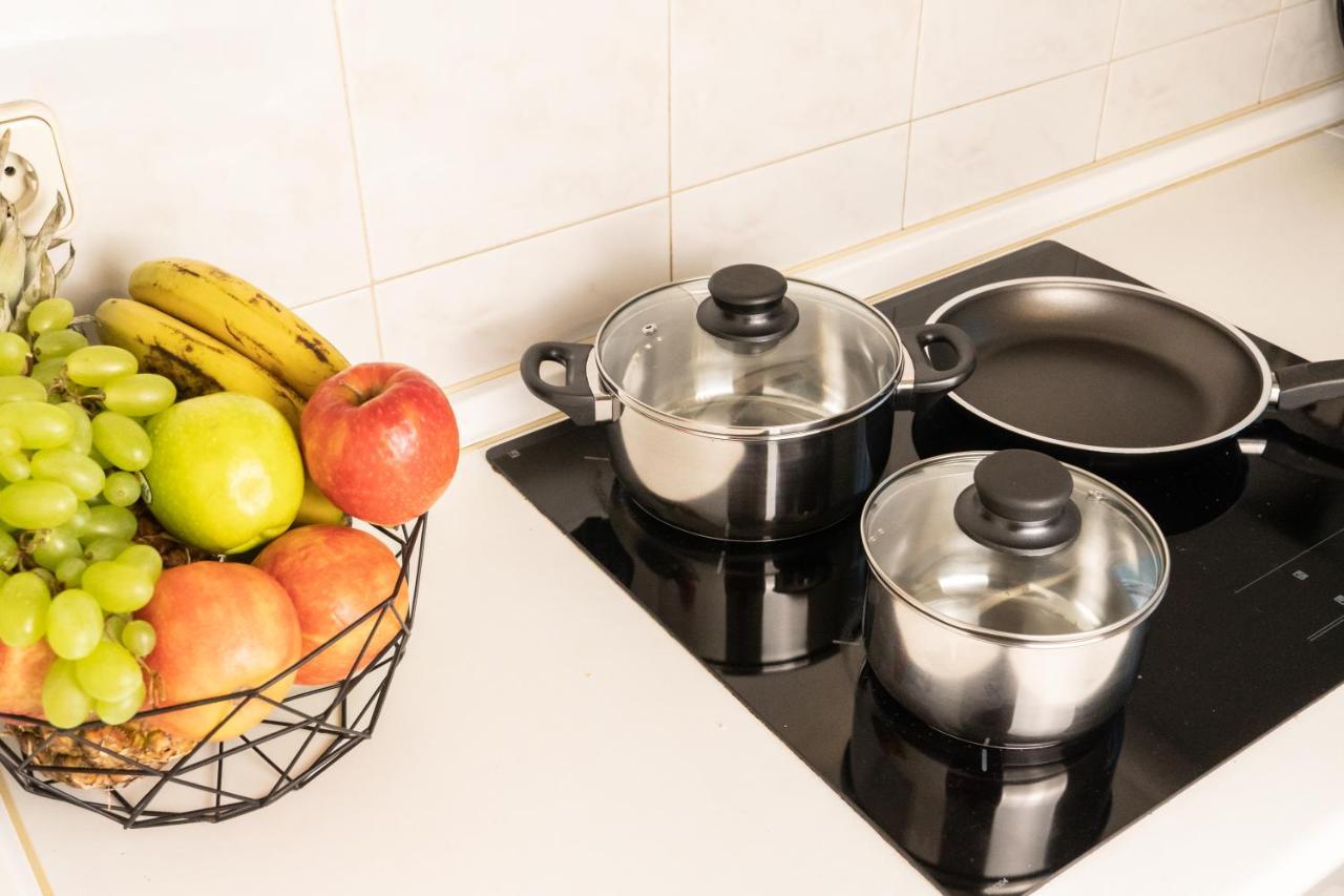 Gran Via Central Lovely Private Apt In The Heart Of Chueca Apartment Madrid Bagian luar foto
